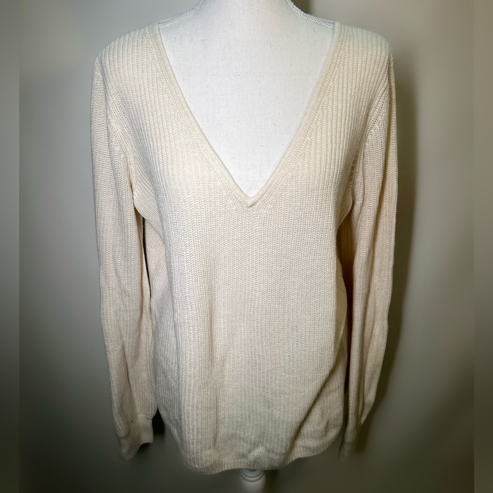Express Cream V-Neck Sweater